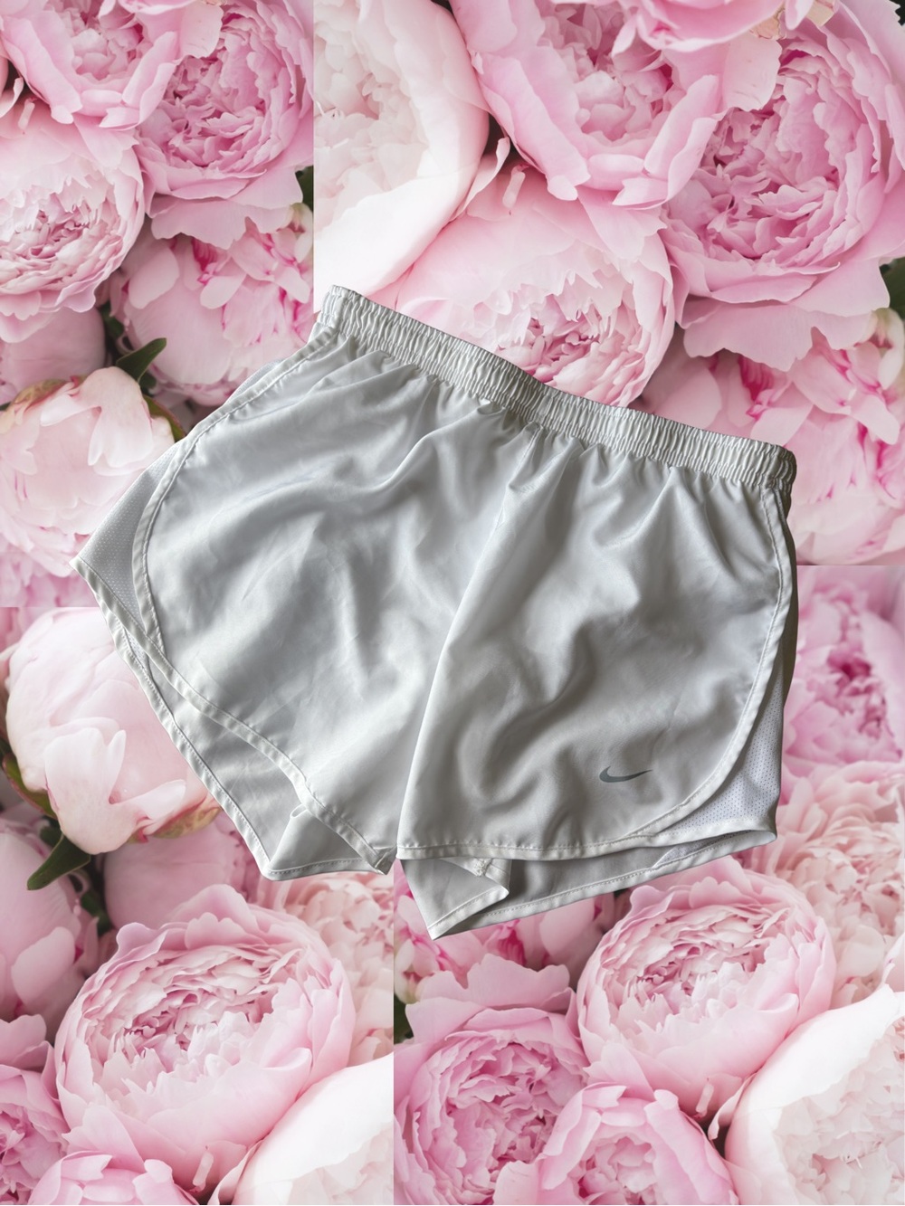Nike Girls White Shorts